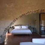 La Plaça 3*