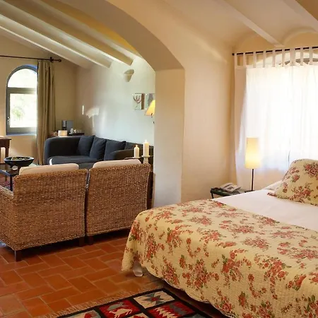 Hotel La Placa 3*